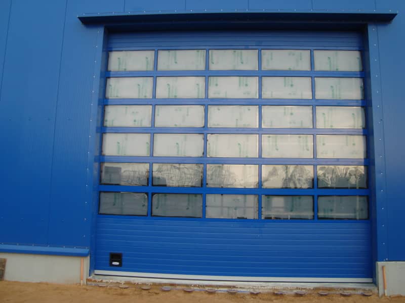 Промышленные ворота DoorHan в Сургуте с установкой