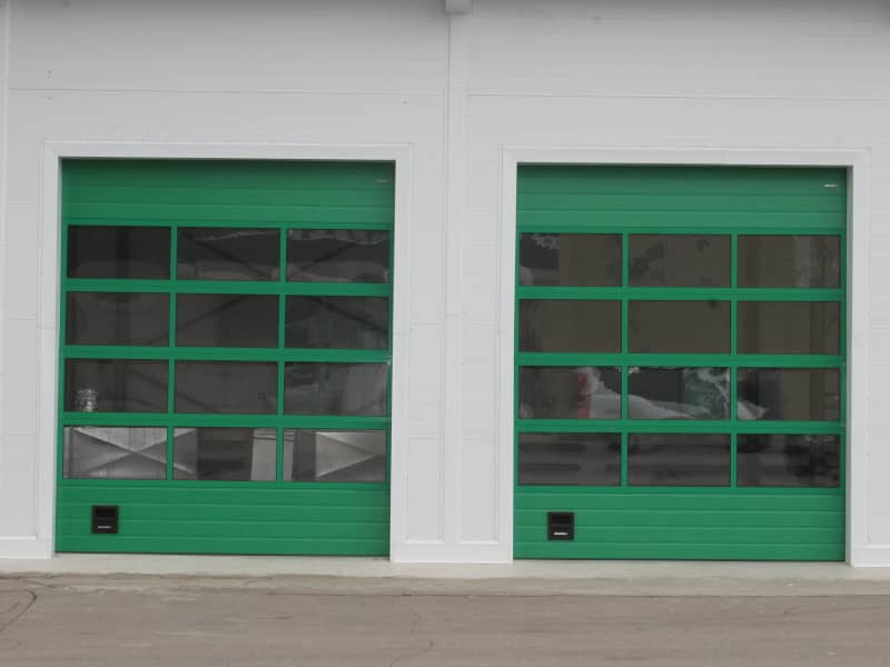 Промышленные ворота DoorHan в Сургуте с установкой